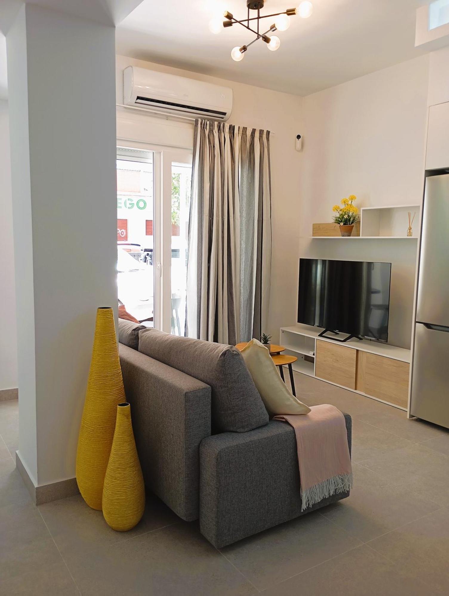 Moderno Apartamento En La Luz マラガ エクステリア 写真
